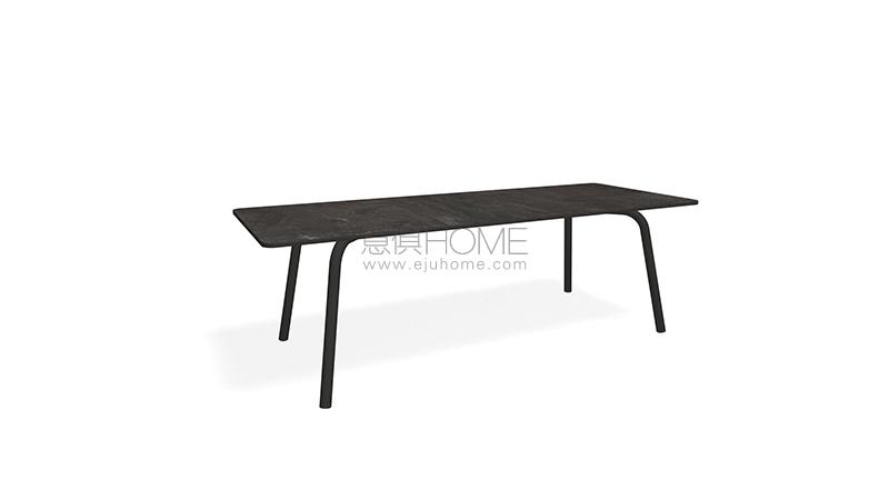 GRASSHOPPER 001 table 餐桌