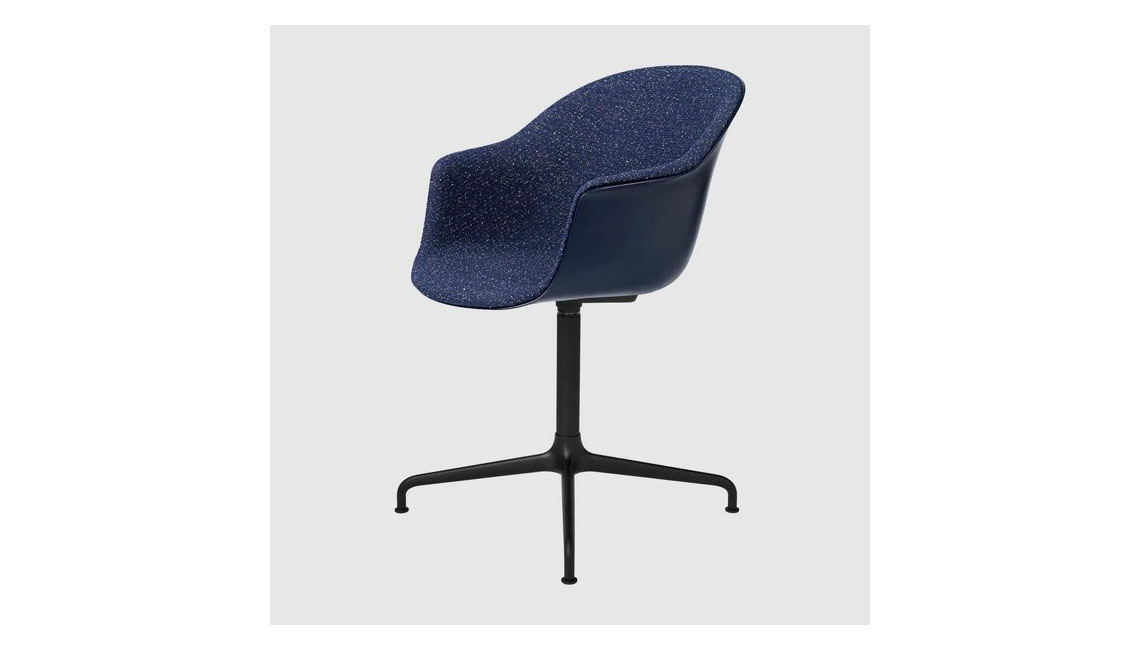 GUBIBat Meeting Chair - Front Upholstered, 4-Star base书椅