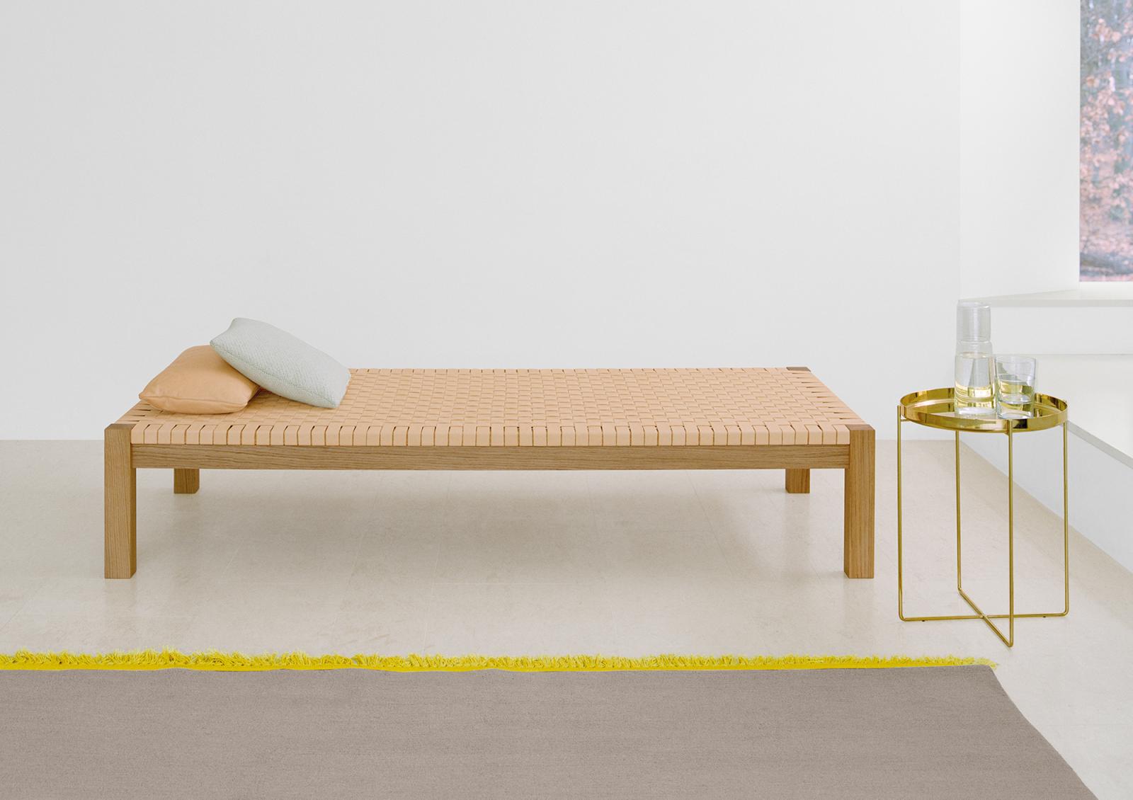 THEBAN DAYBED 沙发床