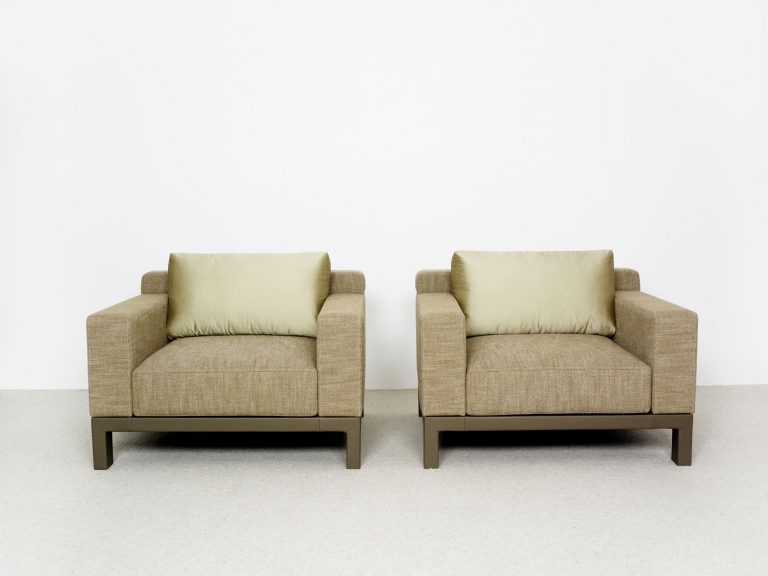 MAE FAUTEUIL单人沙发