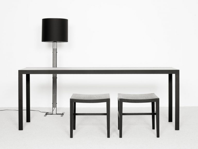 AUZ CONSOLE长餐桌