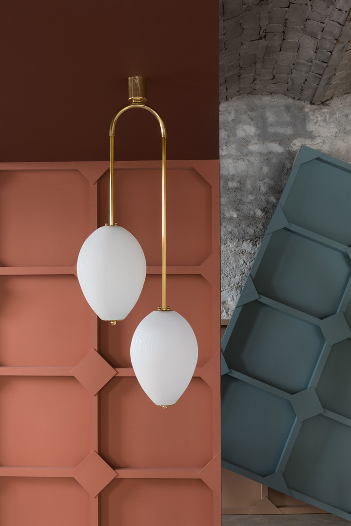 Magic CircusDOUBLE LUSTRE CHINA 10吊灯