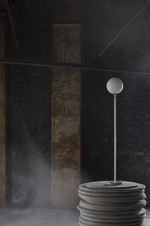 Magic CircusLAMPADAIRE 06台灯