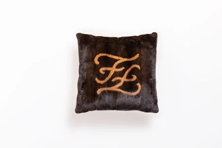 Fur Karligraphy靠垫