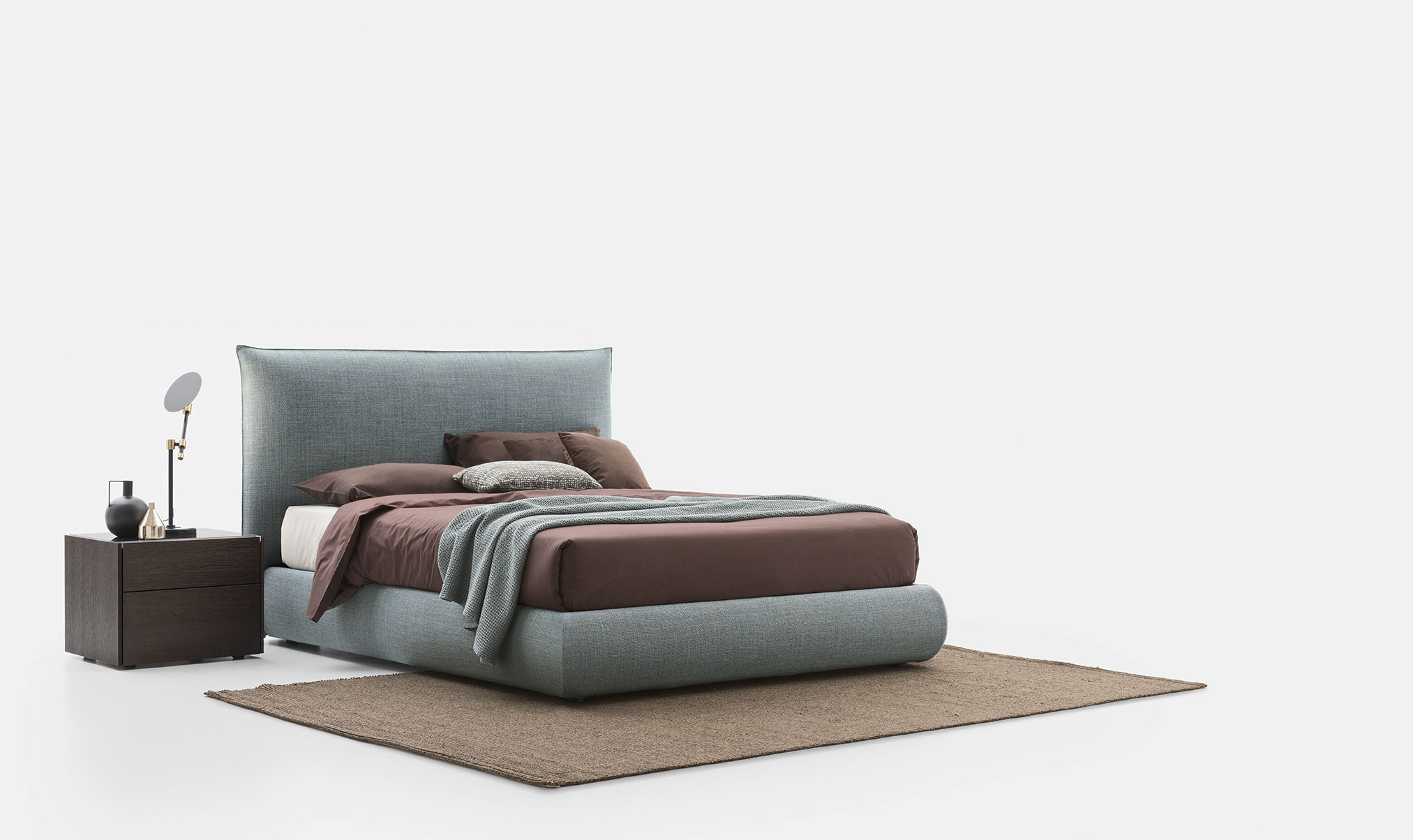 ALF DAFREBellatrix多人床