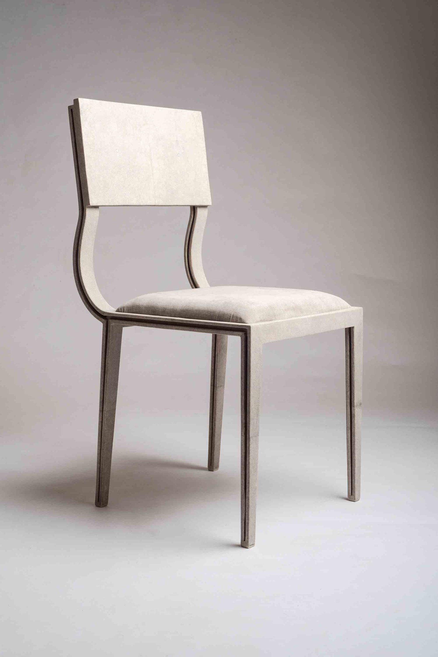 R&Y AugoustiLola Chair餐椅